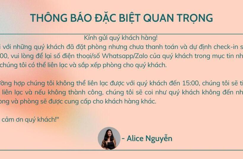 اتاق خانوادگی با چشم‌انداز باغ, The Lakeview  West Lake Lotus Apartments