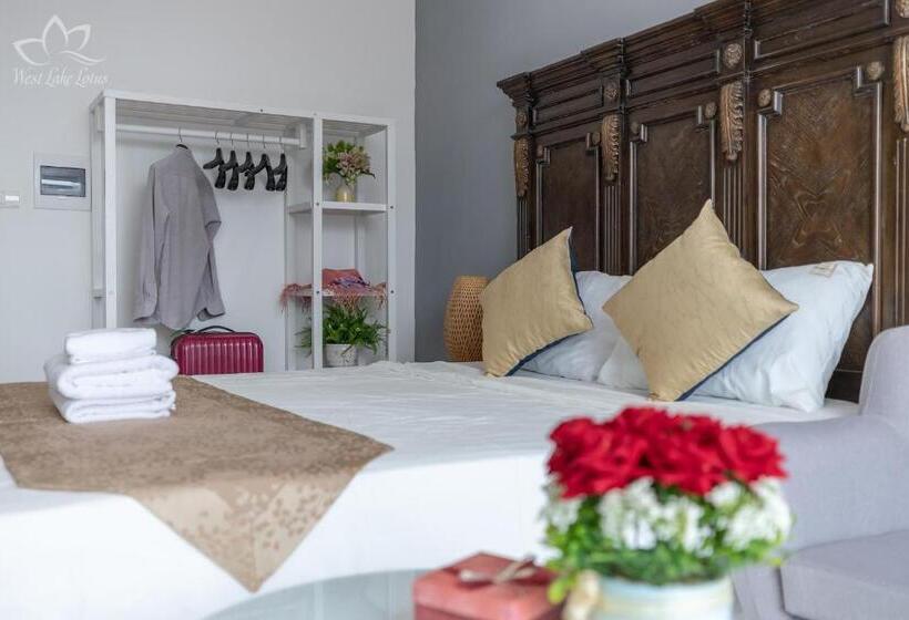 اتاق استاندارد با چشم‌انداز دریاچه, The Lakeview  West Lake Lotus Apartments