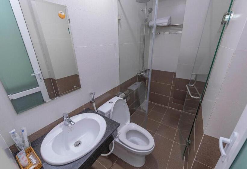 اتاق خانوادگی, Vy Anh đà Lạt