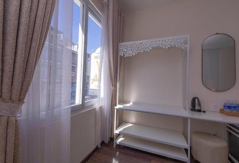 اتاق لوکس, Vy Anh đà Lạt