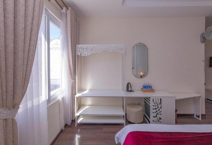 اتاق لوکس خانوادگی, Vy Anh đà Lạt