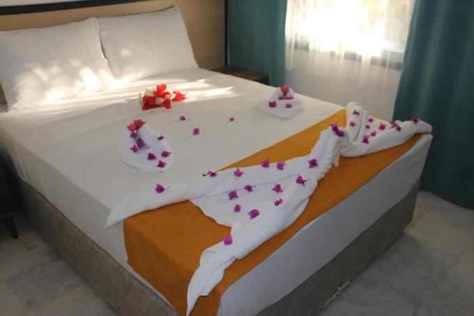 غرفة عائلية ذات إطلالة جانبية على البحر, Urga Butik Otel & Restaurant