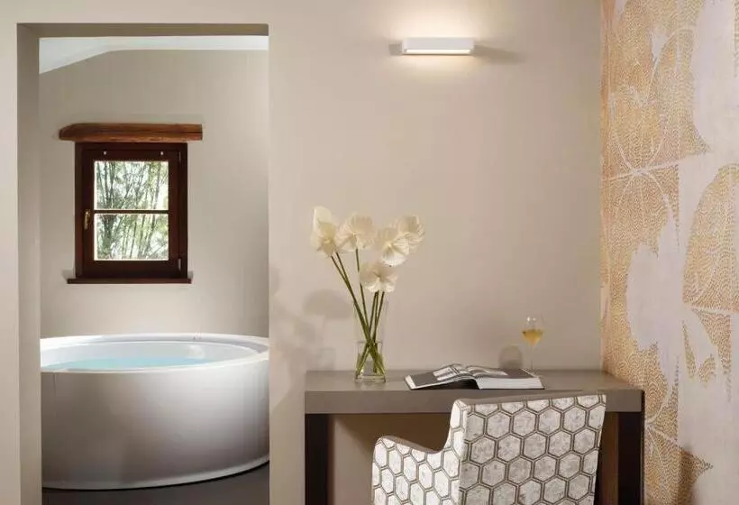 سوئیت با وان آب گرم, Borgobrufa Spa Resort Adults Only