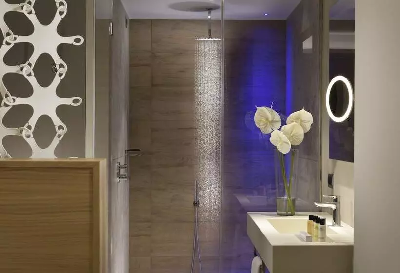 سوئیت با وان آب گرم, Borgobrufa Spa Resort Adults Only