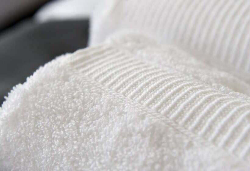 غرفة قياسية, Central Wesseling