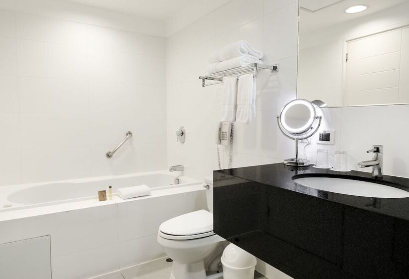 套房, Costa Del Sol Wyndham Lima Airport