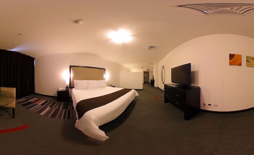 套房, Costa Del Sol Wyndham Lima Airport