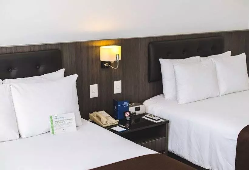 Superior-huone, Costa Del Sol Wyndham Lima Airport