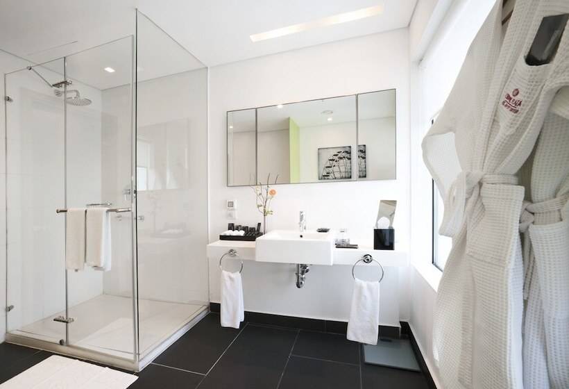 غرفة قياسية, Crowne Plaza Tel Aviv City Center, An Ihg