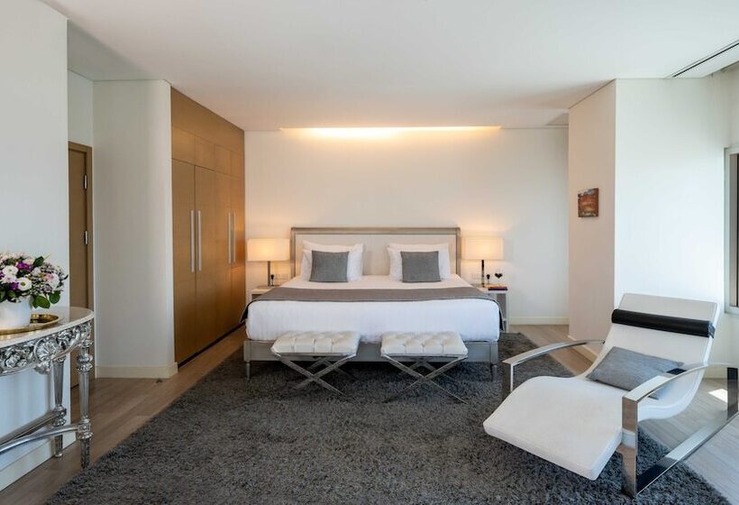 جناح, Crowne Plaza Tel Aviv City Center, An Ihg