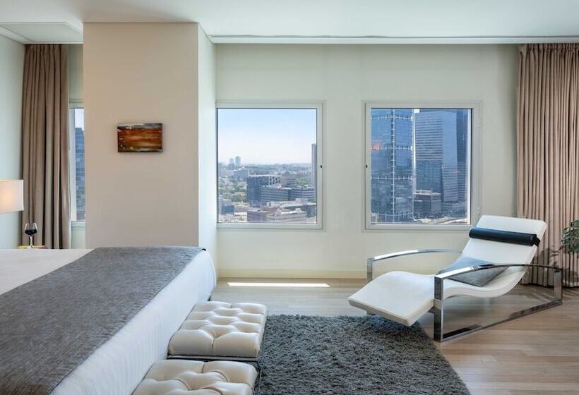 جناح, Crowne Plaza Tel Aviv City Center, An Ihg