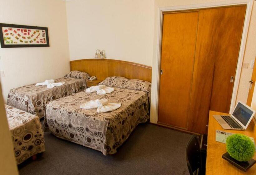 四人标准间, España