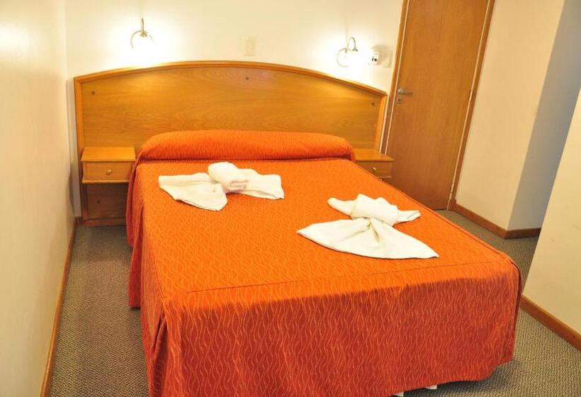 标准单人间, España