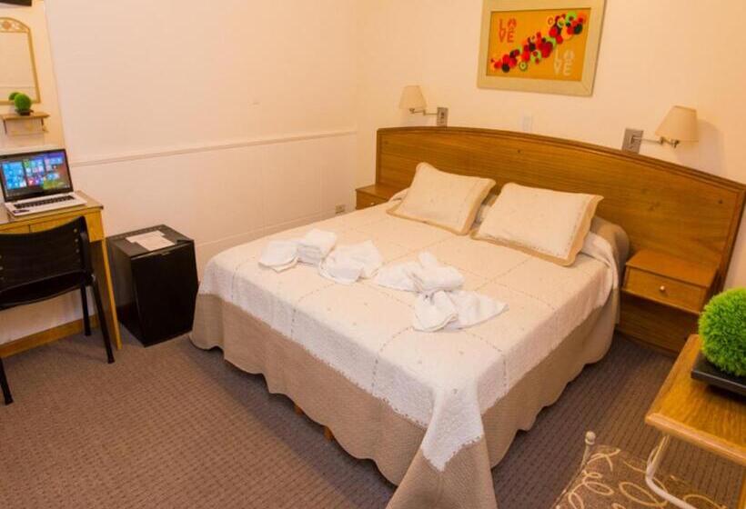 Номер Basic, España