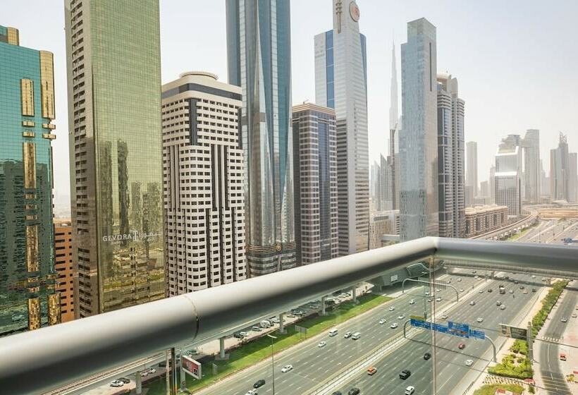 اتاق دلوکس با تخت کینگ و چشم‌انداز, Four Points By Sheraton Sheikh Zayed Road