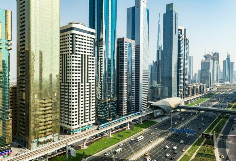 Номер Классика Кровать Кинг, Four Points By Sheraton Sheikh Zayed Road