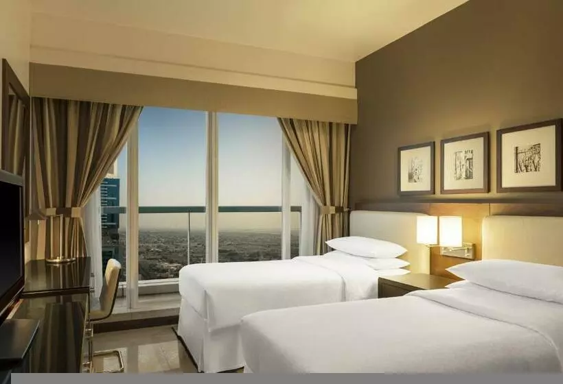 Suite King Bed