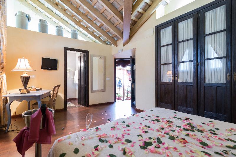 جناح جونيور, La Casona De Calderon Gastronomic & Boutique