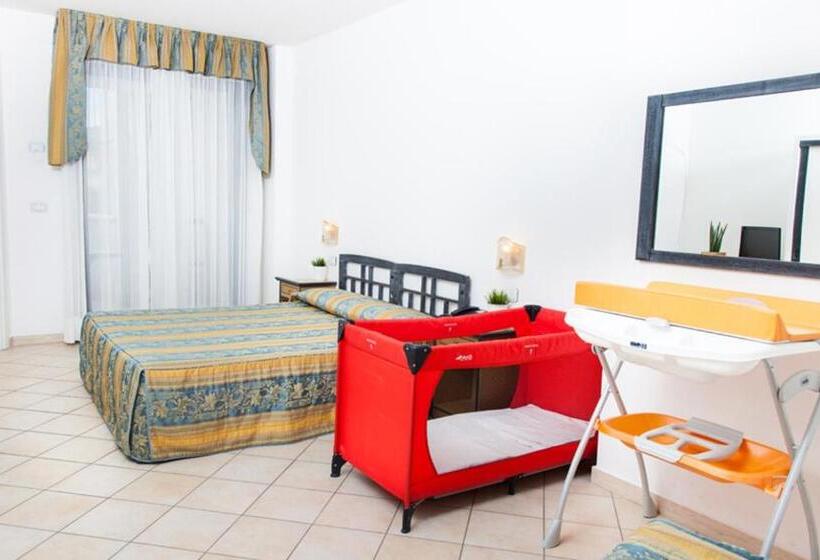 家庭间, Parco Dei Principi