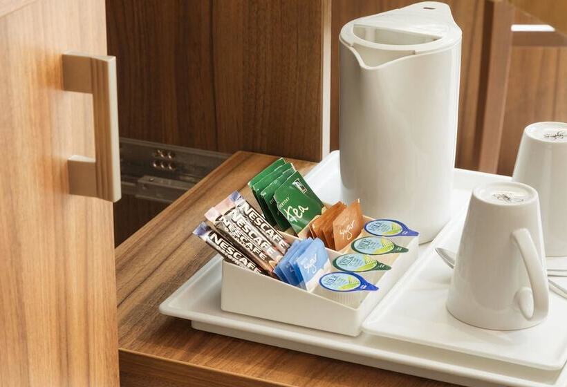 غرفة عائلية, Ramada By Wyndham Hounslow  Heathrow East