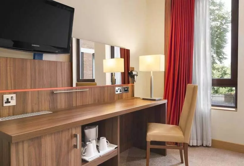 اتاق استاندارد, Ramada By Wyndham Hounslow  Heathrow East