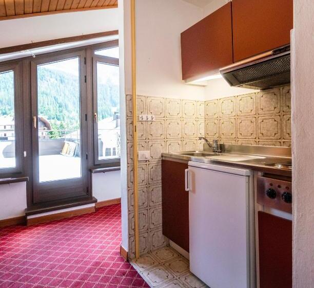 شقة دور أخير غرفة نوم واحدة, Residence Lastei