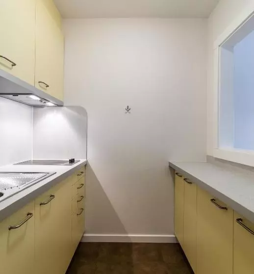 スーペリアスタジオ, Residence Lastei