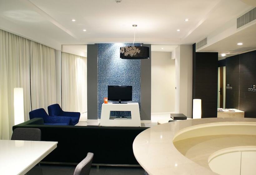 سوییت, The Zign