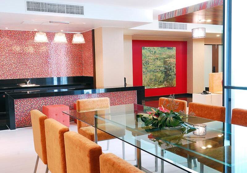 سوئیت 2 خوابه, The Zign