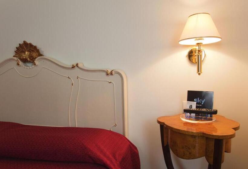 סוויטת ג'וניור, Villa Pigna