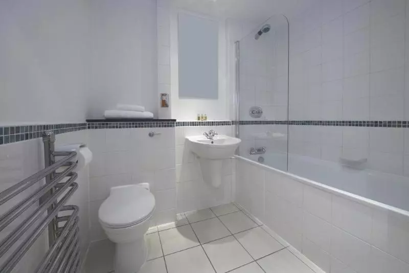 スタンダードスタジオ, Marlin Apartments London City   Queen Street