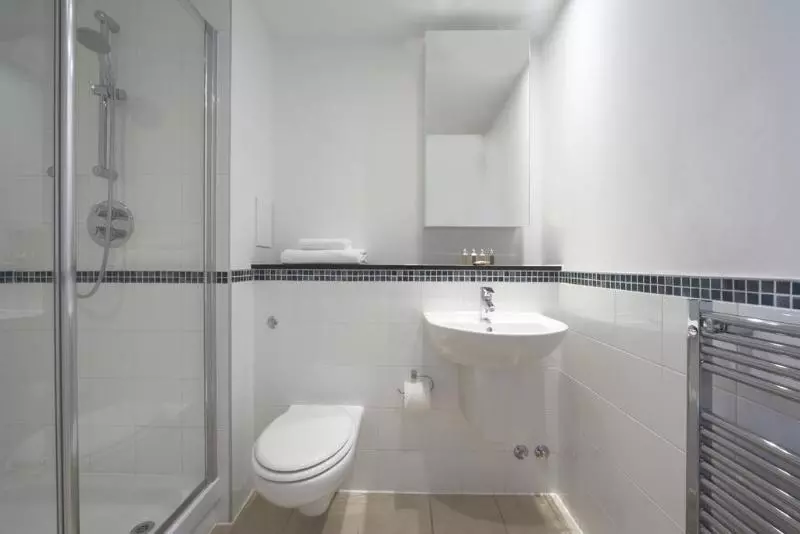 スタンダードスタジオ, Marlin Apartments London City   Queen Street