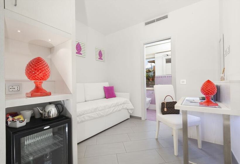 테라스 디럭스 룸, Tasso Suites & Spa