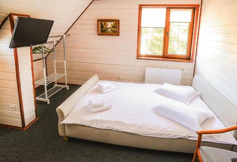 スタンダードルーム, Galushko