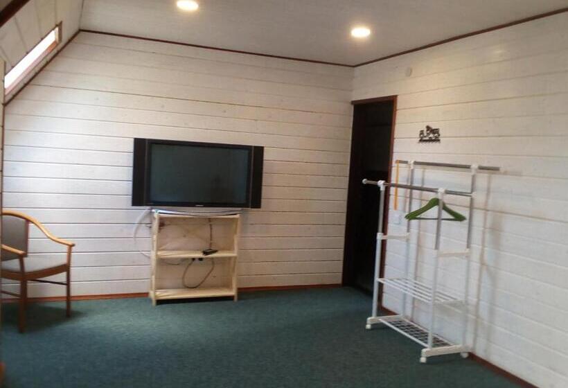 デラックスルーム, Galushko