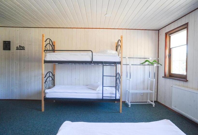 ファミリールーム, Galushko