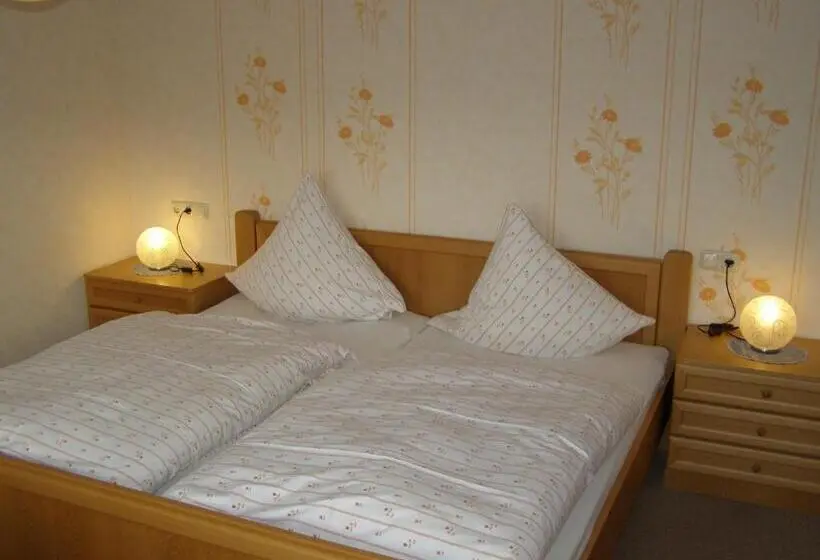 Apartamento 1 Quarto com Balcão, Gästehaus Cornelia