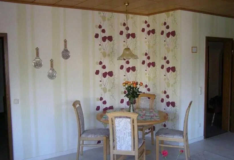 Apartamento 1 Quarto com Balcão, Gästehaus Cornelia