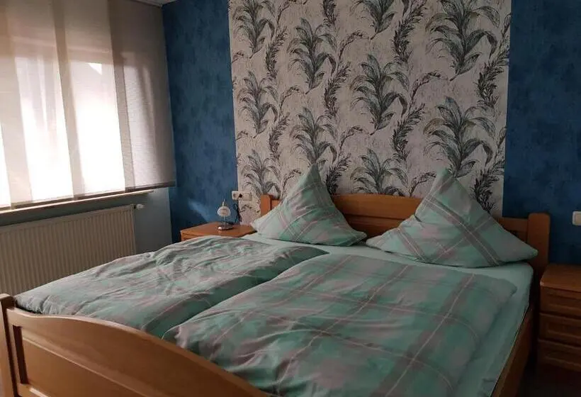 Quarto standart com varanda, Gästehaus Cornelia