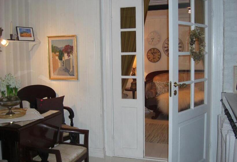 套房, ängshyddan B&b