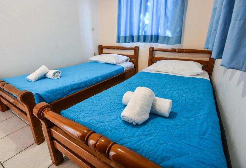 침실 2개 아파트, Epavlis Apartments