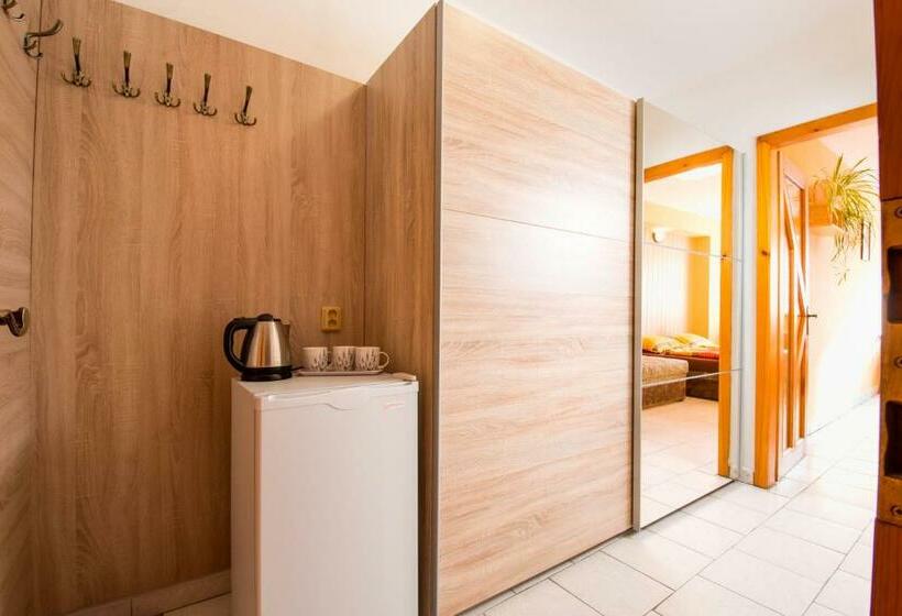 スタンダード４人部屋, Penzion U Třeboňského Kola