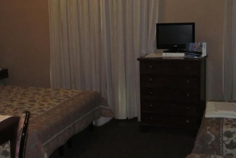 Chambre Familiale, Casale