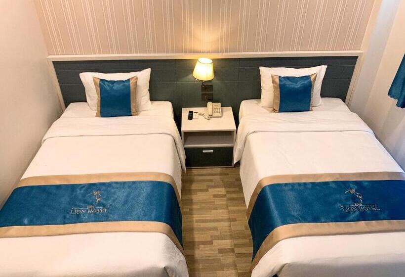 اتاق استاندارد, Lion