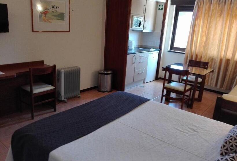 스탠다드 스튜디오, Apartamentos Da Balaia