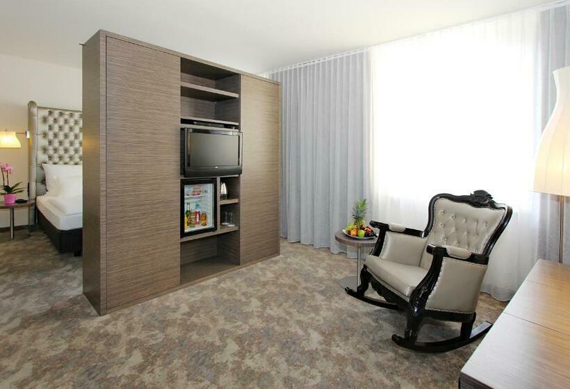 سوییت جونیور, Arcotel John F Berlin