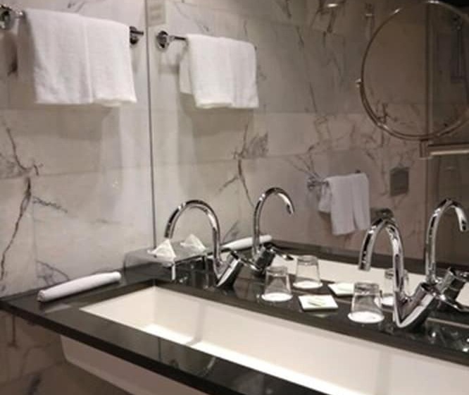 سوییت جونیور, Arcotel John F Berlin