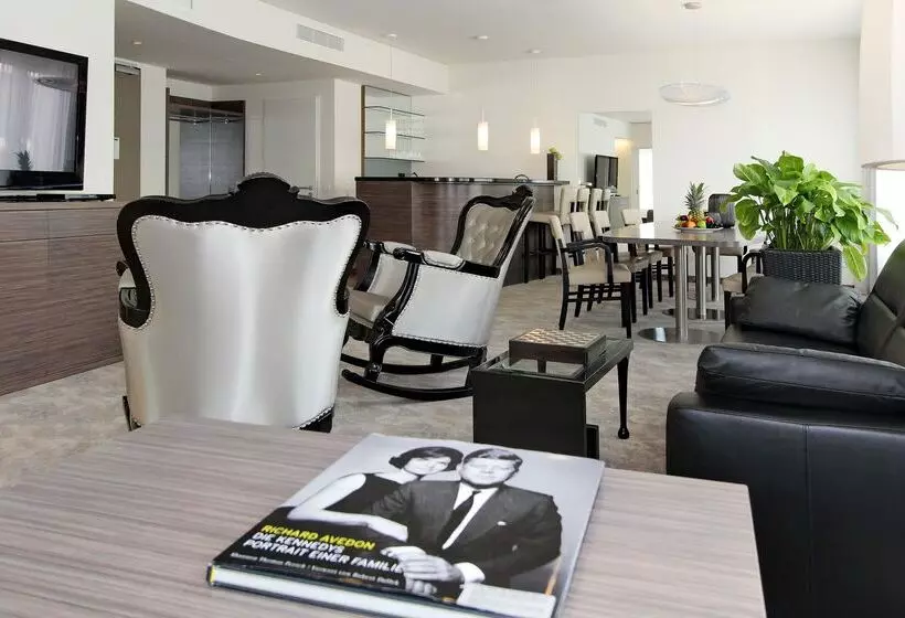 سوئیت پرزیدنت, Arcotel John F Berlin