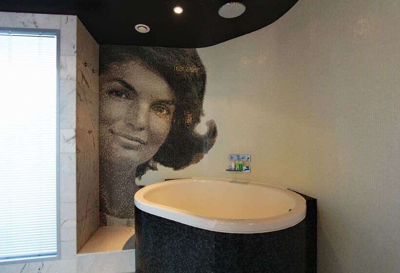 سوئیت پرزیدنت, Arcotel John F Berlin