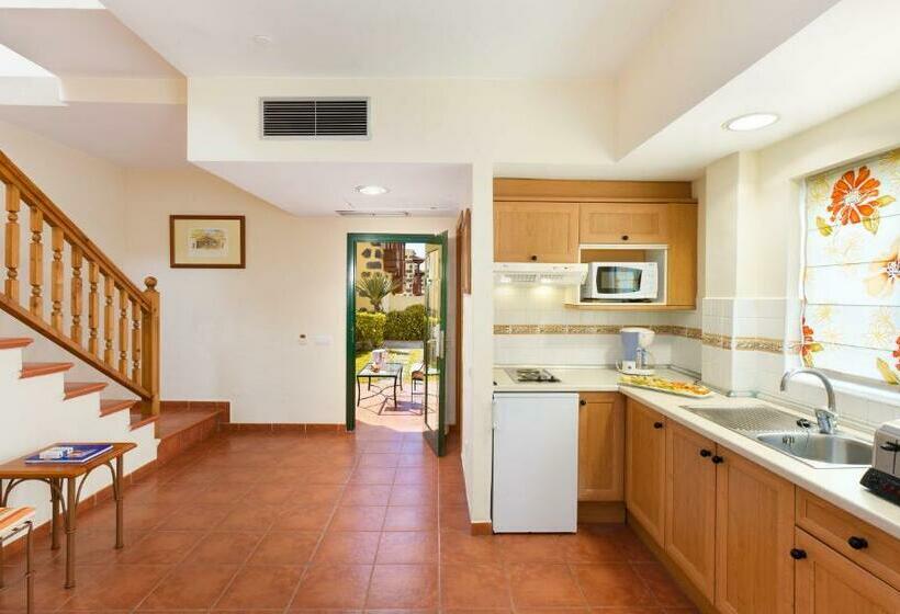 ツーベッドルーム　ヴィラ, Gf Isabel